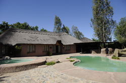 places to stay in Francistown