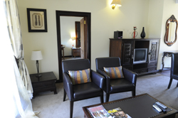 places to stay in Francistown