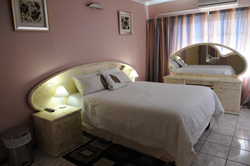 places to stay in Jwaneng
