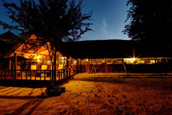 Dinaka Safari Lodge