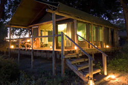 places to stay in Okavango Delta