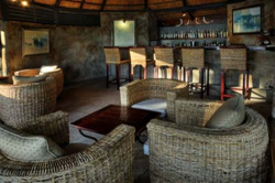 places to stay in Okavango Delta