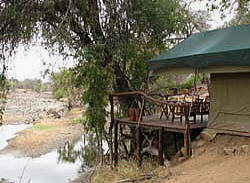 places to stay in  Tuli Block